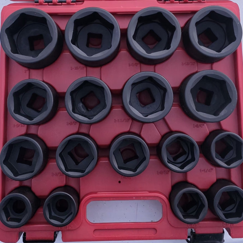 NEW NAPA Professional 17pc 3/4" Drive SAE Impact SRed Case with Black Socket Set